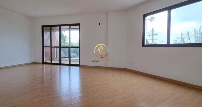 Aparatamento á venda de 137m², com 4 dormitórios e 2 suítes na Vila Brandina em