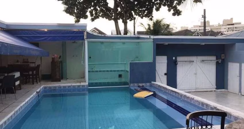 Vendo Mansão em condomínio fechado com 6 quartos Barra 444m2