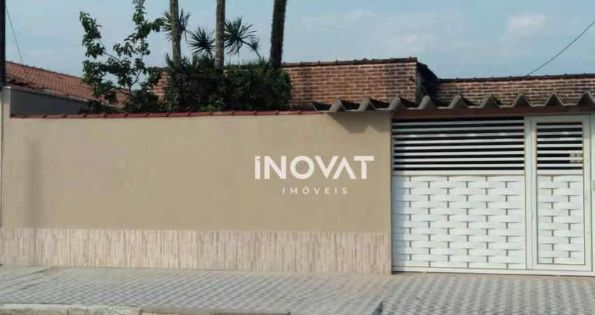 Casa com 3 dormitórios à venda, 135 m² por R$ 600.000,00 - Maracanã - Praia Grande/SP