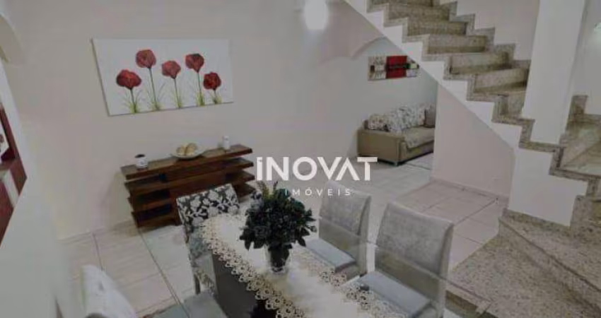 Sobrado com 3 dormitórios à venda, 125 m² por R$ 980.000,00 - Boqueirão - Praia Grande/SP