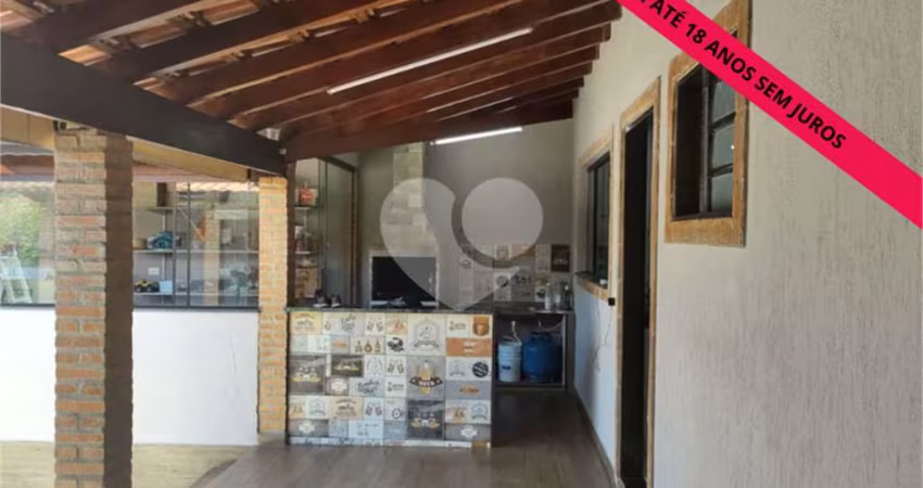 Casa com 2 quartos à venda em Centro - SP