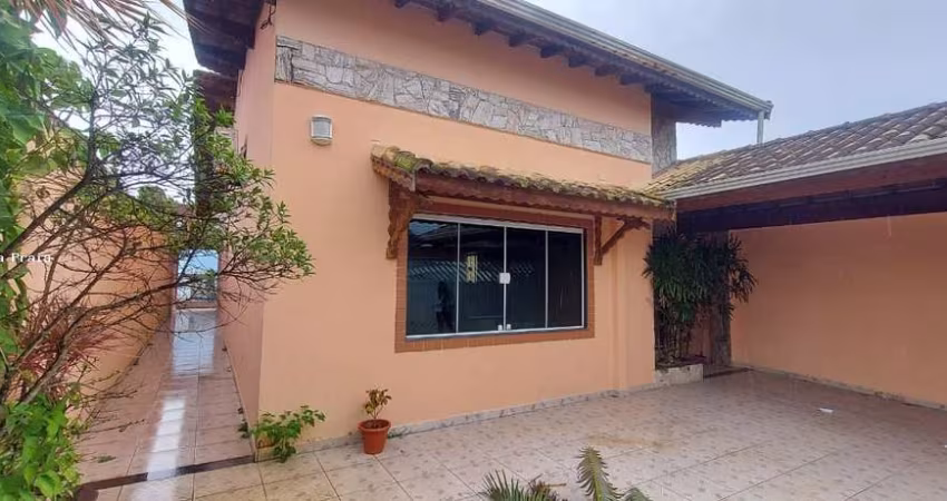 Casa de Praia para Venda em Praia Grande, Balneário Maracanã, 3 dormitórios, 1 suíte, 2 banheiros, 5 vagas
