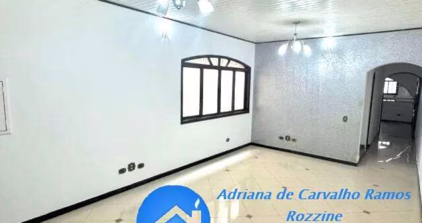 ✅ Casa em vila com 4 dormitórios, Jardim Leonor- Cotia