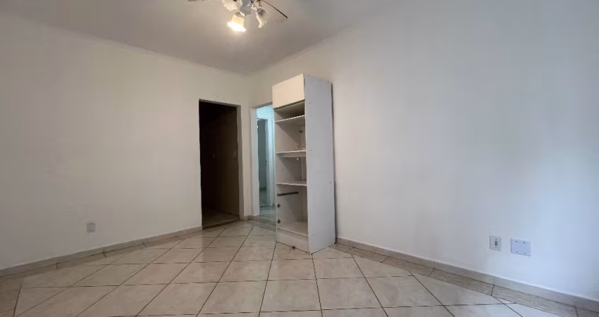 LOCAÇAO 2 QUARTOS/SALA/COZINHA/LAVANDERIA