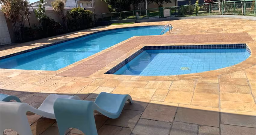 Condomínio com 3 quartos à venda em Jardim Residencial Villa Amato - SP