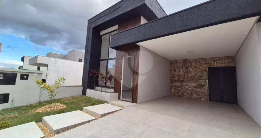 Condomínio com 3 quartos à venda em Wanel Ville - SP