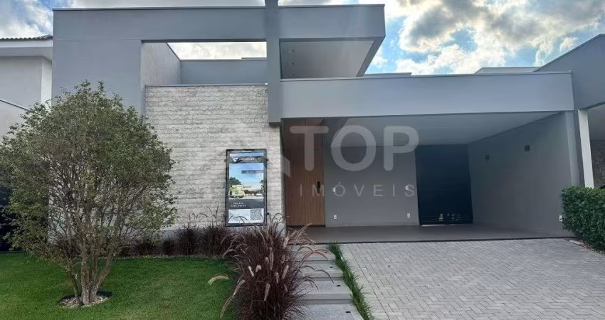Casa térrea com fino padrão de acabamento