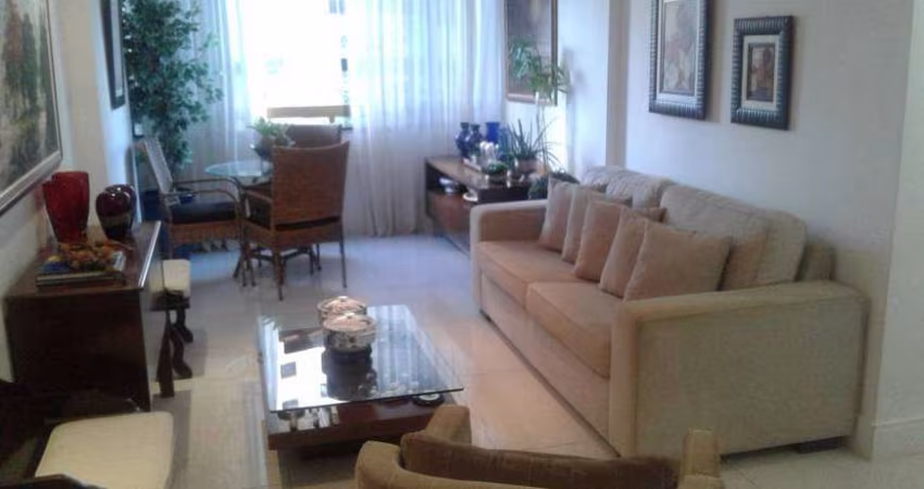 Apartamento para venda possui 100 metros quadrados com 3 quartos