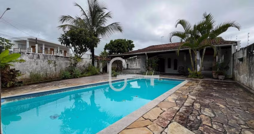 Casa com 2 dormitórios à venda, 208 m² por R$ 740.000,00 - Balneário Stella Maris - Peruíbe/SP