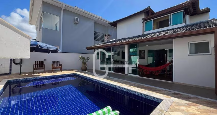 Casa com 4 dormitórios à venda, 207 m² por R$ 1.680.000,00 - Residencial Três Marias - Peruíbe/SP