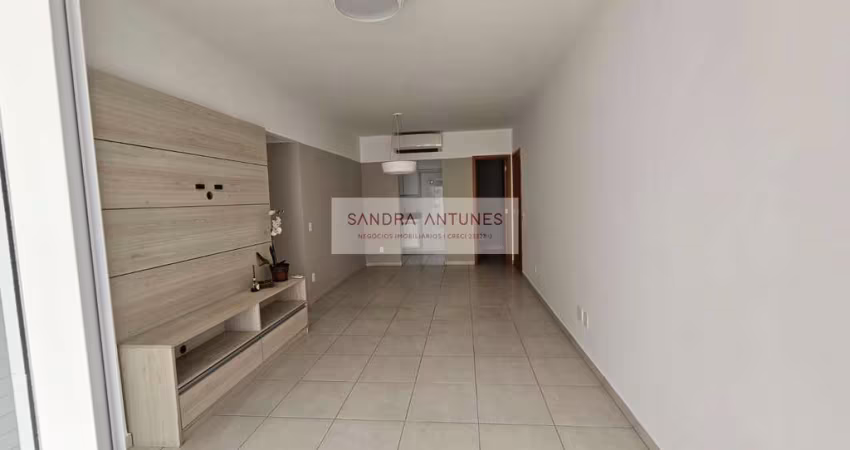 Apartamento com 02 Suítes  no Gonzaga, Santos/SP