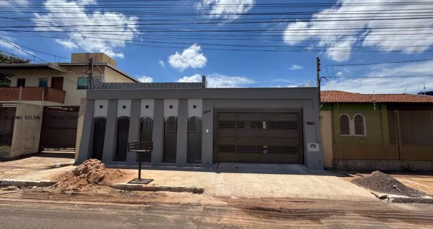 Casa para Venda em Campo Grande, Vila Alba, 3 dormitórios, 1 suíte, 3 banheiros, 2 vagas