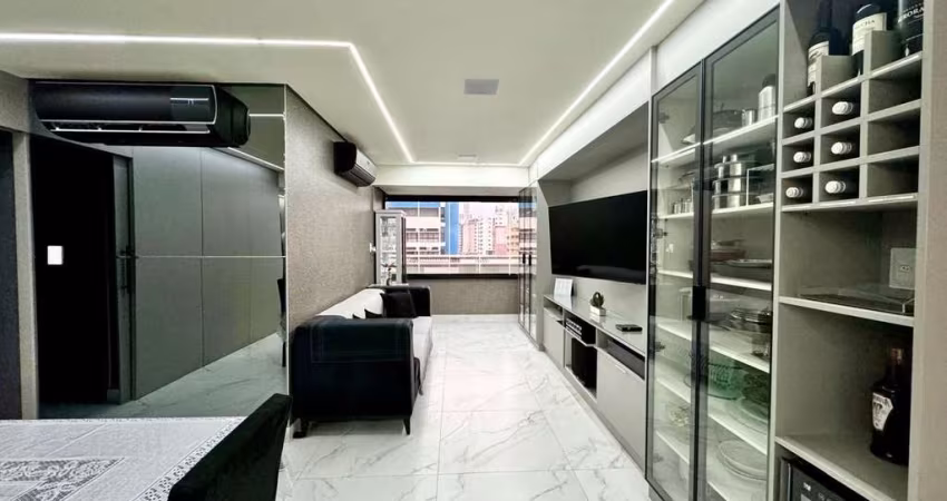 Apartamento com 2 dormitórios à venda, 90 m² por R$ 670.000,00 - Tambaú - João Pessoa/PB