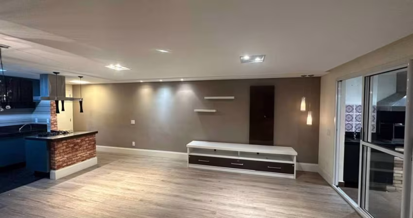 Apartamento Condominio Praça Jardim  3 Dormitorios sendo 2 Suites