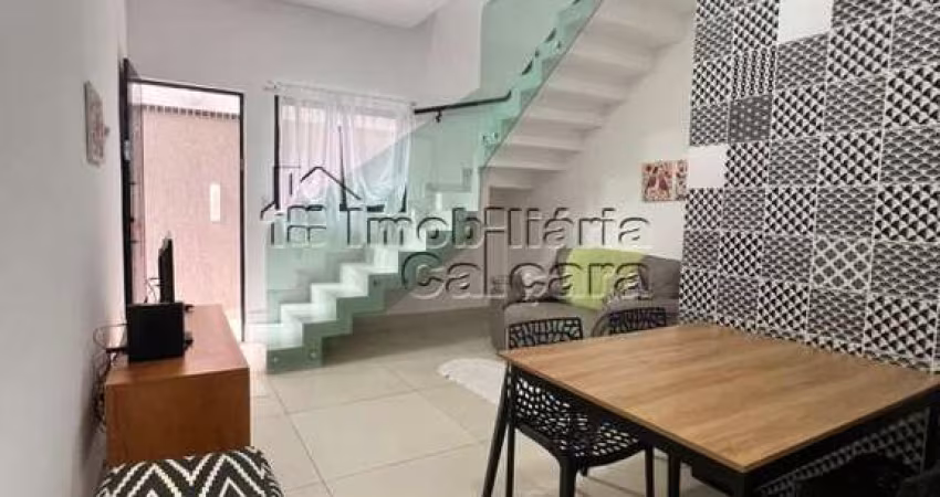 Casa NOVA com 02 dormitórios em condomínio fechado, com  piscina e churrasqueira!!!