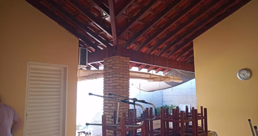 Casa Jardim Felicidade.