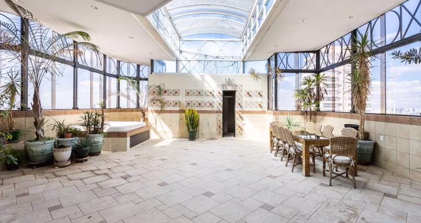 Duplex para venda com 4 quartos, sendo 3 suítes, 480m²