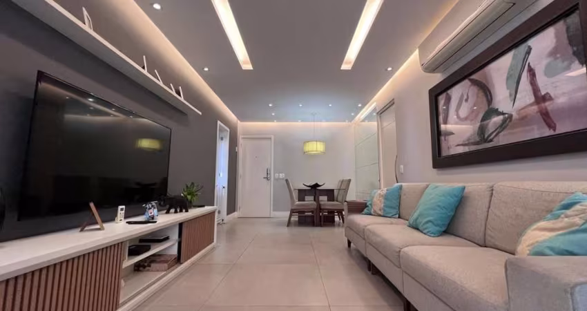 Apartamento com 4 quartos reformado à venda no Condomínio Jardins do Recreio