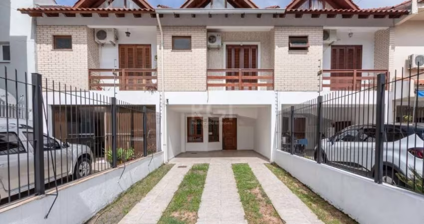 CASA RESIDENCIAL PARA LOCAÇÃO NO BAIRRO ESPIRITO SANTO - APROXIMADAMENTE 189M² DE ÁREA PRIVATIVA - 03 QUARTOS SENDO 01 SUITE  - 02 VAGAS DE GARAGEM&lt;BR&gt;&lt;BR&gt;Casa residencial para locação no 