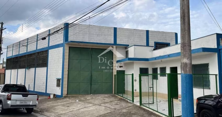 Galpão com 300m² ótima localização no Recreio Estoril