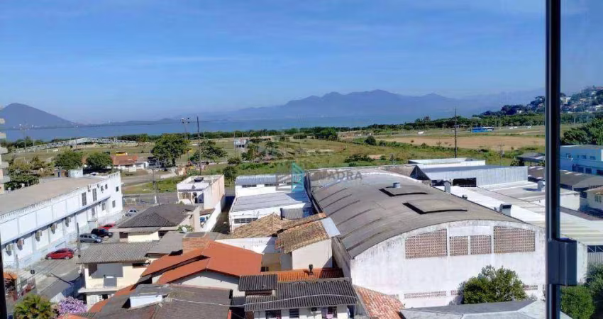 Apartamento à Venda com 2 Vagas de Garagem e Linda Vista para o Mar no Saco dos Limões, Florianópolis !!