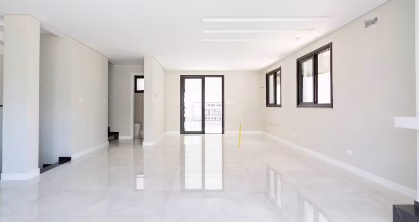 BELISSÍMA CASA COM 354M² 3 SUÍTES E 5 VAGAS