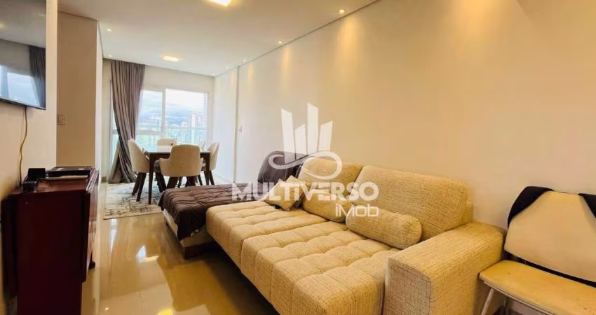 Apartamento 2 dormitórios com varanda e lazer próximo a praia no Embaré em Santos