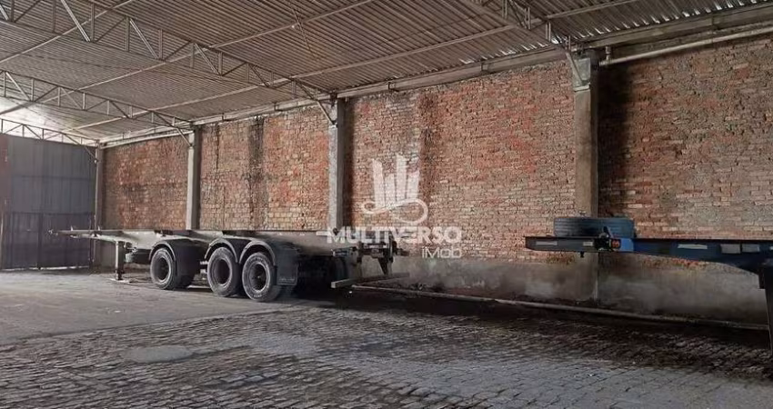 Galpão à venda, no bairro Centro em Santos