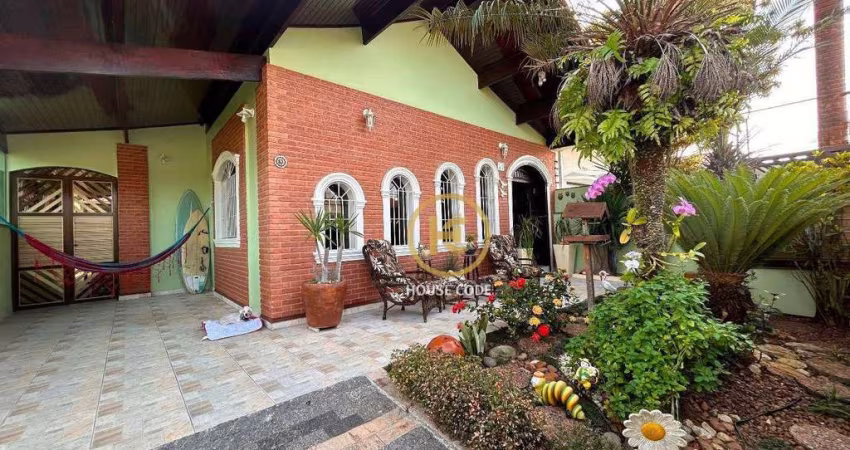 Casa com 3 dormitórios à venda, 178 m² por R$ 650.000,00 - Balneário Três Marias - Peruíbe/SP