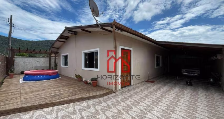 Casa com 4 dormitórios à venda por R$ 690.000 - Rio Vermelho - Florianópolis/SC