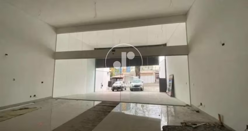 Salão Comercial 400m², para Locação na Vila Humaitá - Santo André.