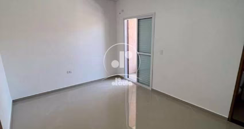 Imperdível Sobrado de 2 Quartos e 2 Suítes no Bairro Santa Terezinha, Santo André-SP 99m² Vaga de Garagem