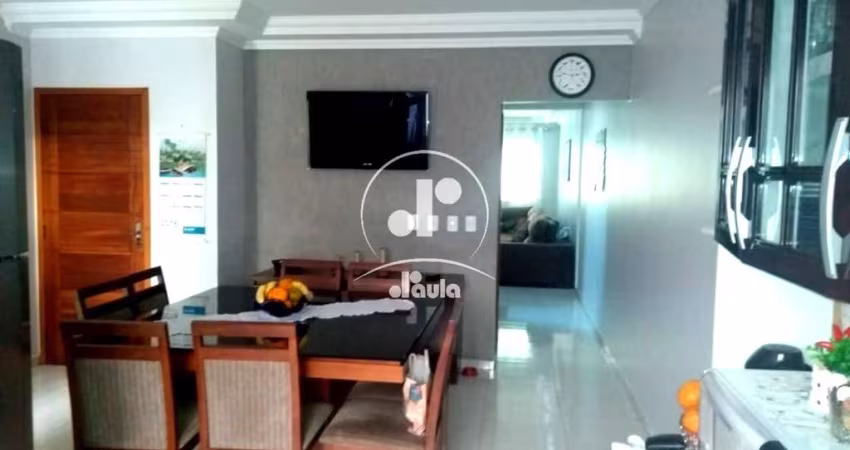 Sobrado impecável com 3 suítes e 4 vagas no Parque Novo Oratório, Santo André-SP 162m²