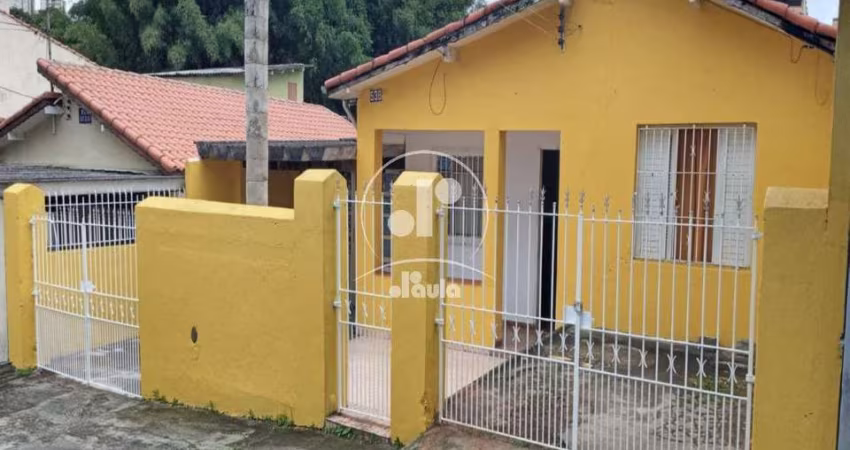 Casa na Vila Cecilia Maria com 104 m² de área construída e 220 m² de terreno, dimensão 10x22 .