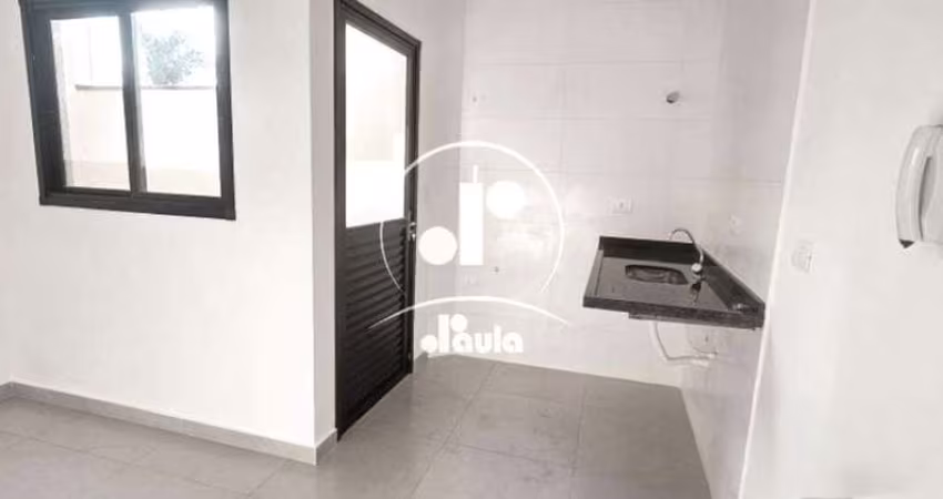 Apartamento com 43m², 2 dormitórios, 1 banheiro, 1 vaga, na Vila Scarpelli, Santo André/SP.