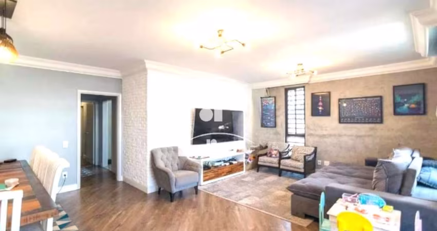 Apartamento à venda na Vila Assunção, 4 dormitórios, 2 suítes, 2 vagas de garagem.