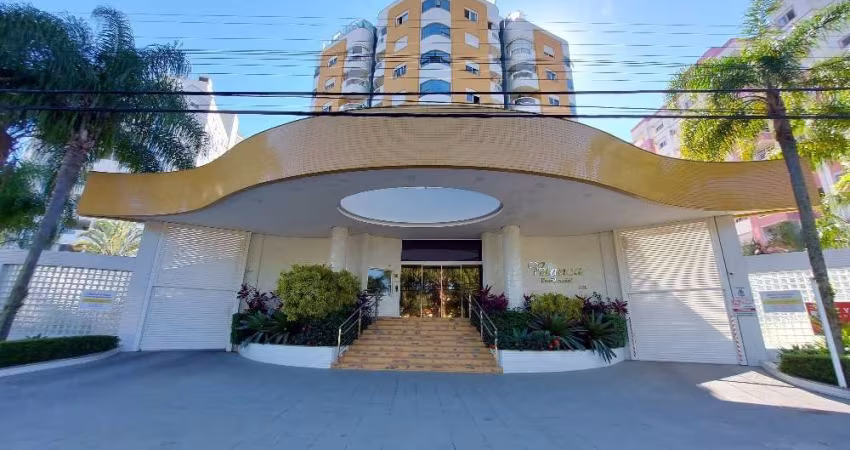 Apartamento com 3 quartos para alugar na Avenida Buriti, 680, Itacorubi, Florianópolis