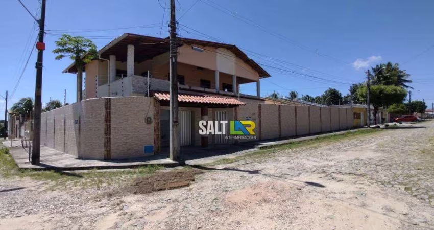 Casa com 3 dormitórios à venda, 240 m² por R$ 850.000,00 - Coaçu - Fortaleza/CE