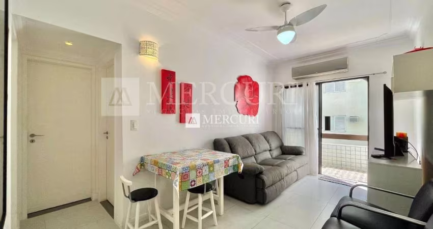Aparrtamento no Guarujá, Enseada, Lazer Completo, Reformado