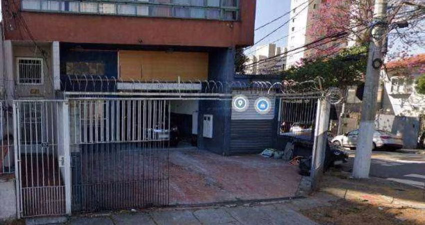 01 galpão de 240 metros  01 Apto de 126 metros  01 garagem de 33 metros