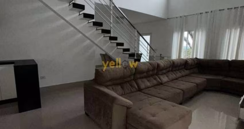 Casa em Jardim Imperial - Arujá: 3 Suítes, 230m² à Venda