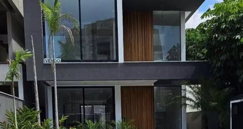 Casa contemporanea com 4 suites no condominio Riomar, na Barra da Tijuca