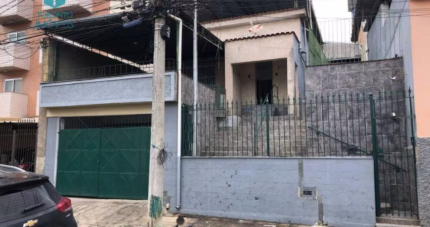 Casa com 4/4 para venda - Juiz de Fora/MG