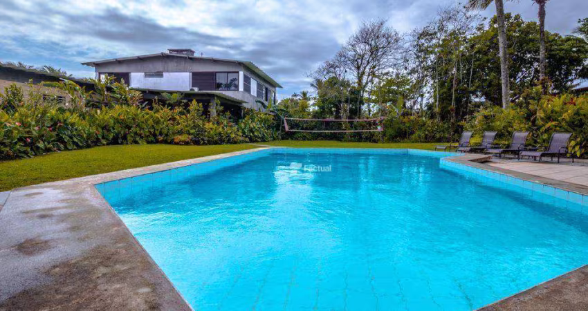 Casa com 5 dormitórios à venda, 518 m² por R$ 2.800.000,00 - Praia de Pernambuco - Guarujá/SP