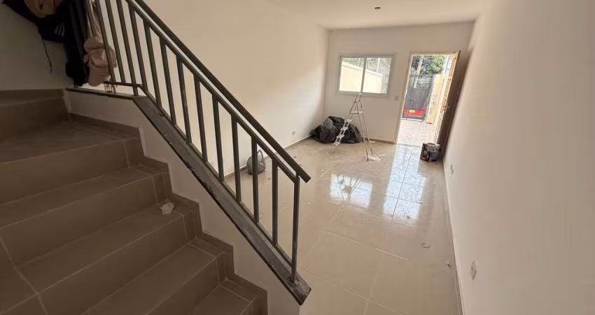 Sobrado Jardim Ster , 2 quartos , 2 suítes , 2 vaga.fl58