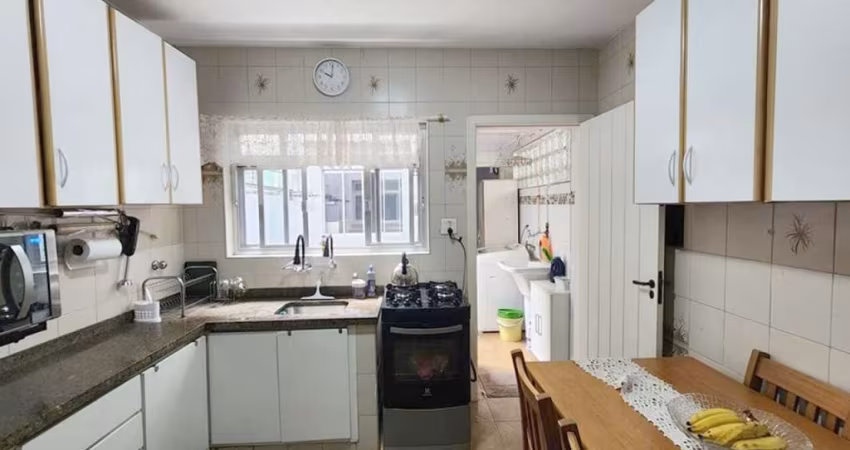 # VENDA  BUTANTA - SOBRADO 120m² 03 DORMITÓRIOS, 02 BANHEIROS E DUAS VAGAS DE GARAGENS - FL38