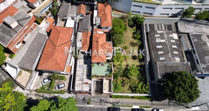 Sobrado com 6 Quartos