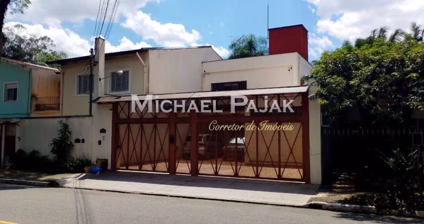 Casa tipo para venda com 4 quartos no Campo Belo - Michael Pajak (11) 99996-4550
