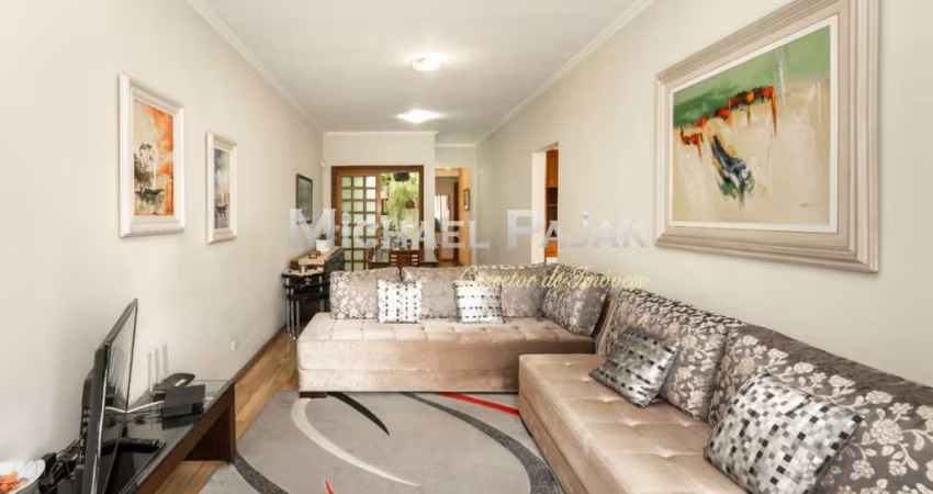 Casa tipo para venda com 3 quartos, sendo 1 suíte