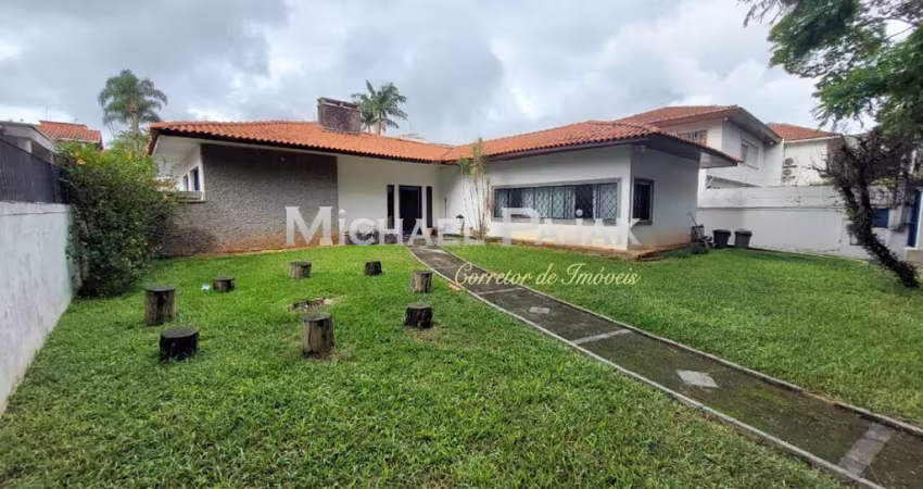 Casa tipo para venda com 5 quartos, sendo 3 suítes